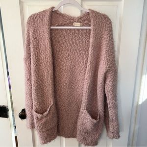 4 for $20 Altar’d state pink fuzzy sweater